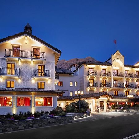 Hotel Miramonti Cogne Esterno foto