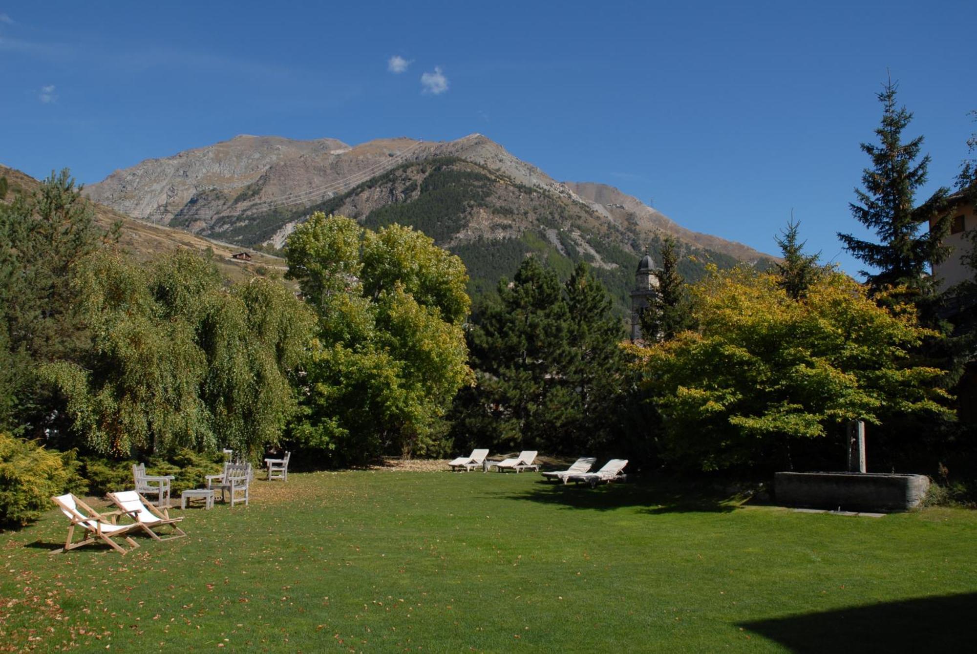 Hotel Miramonti Cogne Esterno foto
